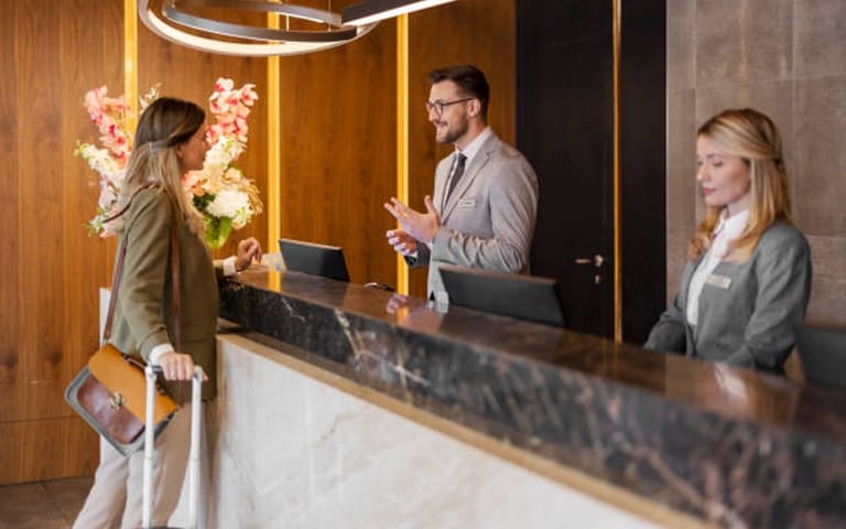 how it works 4 Arrival Accommodation min Premium Care