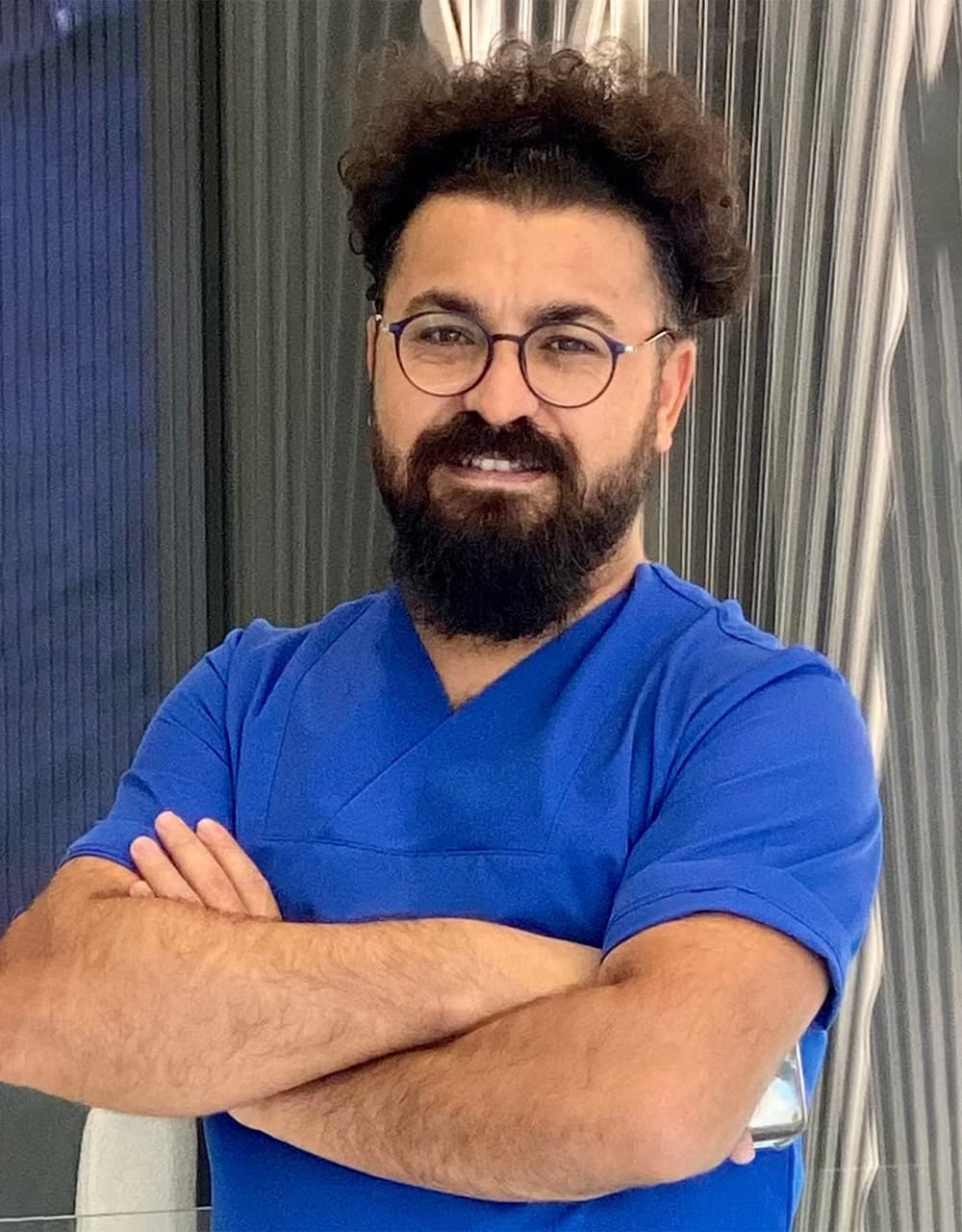 https://essencaclinic.com/wp-content/uploads/2024/12/Dr.-Mehmet-Kapcin-Hair-Transplant-Specialist-min.jpg